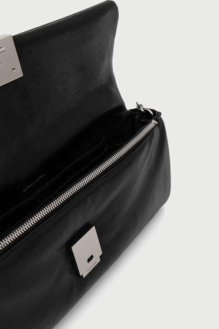 CALVIN KLEIN клъч дамски от имитация на кожа черен LV04F1240G