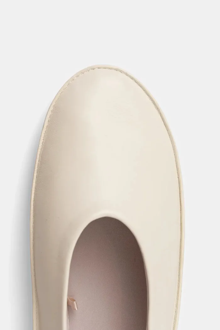 CALVIN KLEIN Кожени балеринки BALLERINA MARY JANE STRAP LTH в бежово HW0HW02656