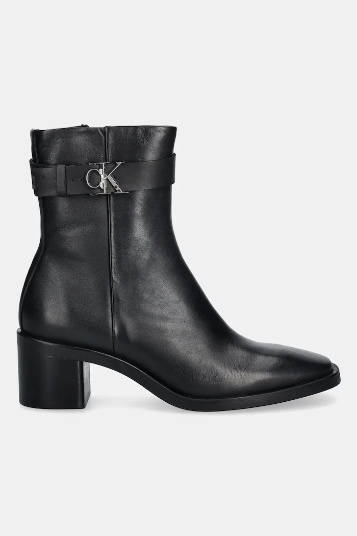CALVIN KLEIN Кожени боти BLOCK HEEL BOOT W/ METAL LOGO в черно с дебел ток HW0HW02591