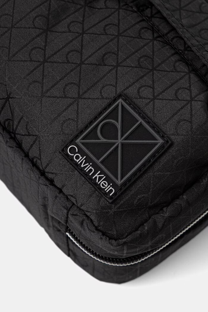 CALVIN KLEIN козметична чанта мъжка черна LV04D1208G