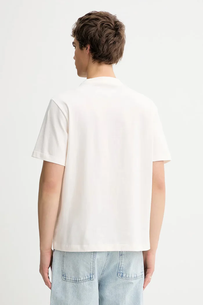 CALVIN KLEIN Памучна тениска в бежово с принт LV04RE832G