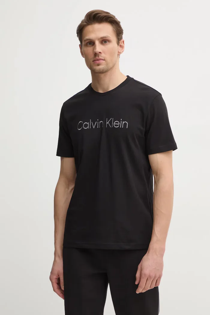 CALVIN KLEIN Памучна тениска в черно с принт K10K114169