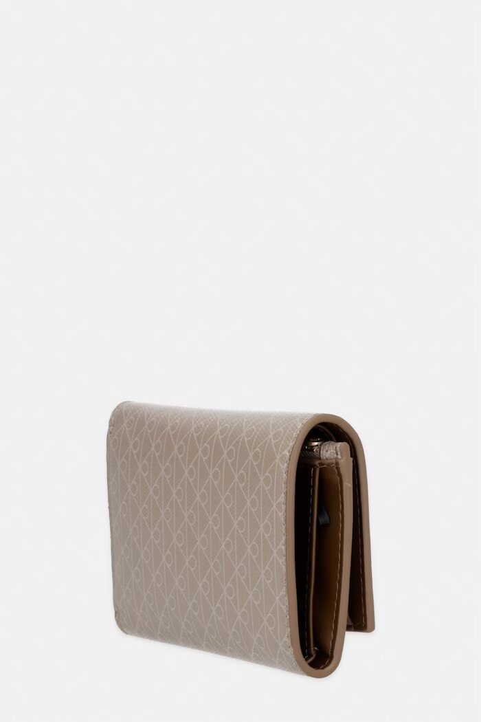 CALVIN KLEIN портфейл RFID дамски бежов LV04F1118G