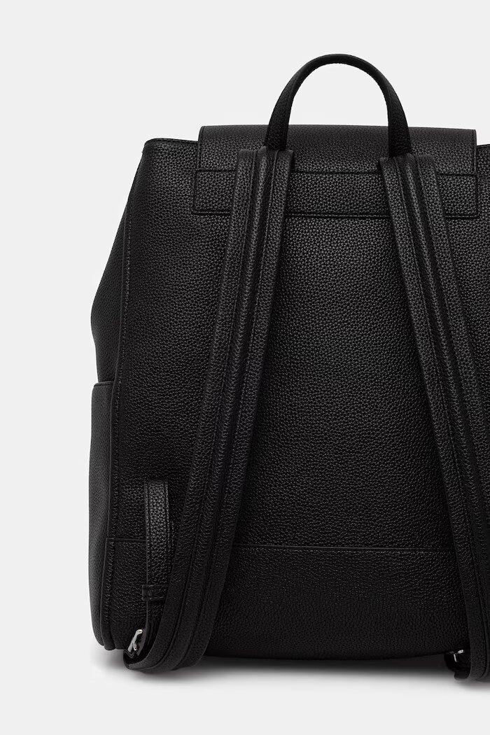 CALVIN KLEIN раница дамска от имитация на кожа черна LV04F3553G