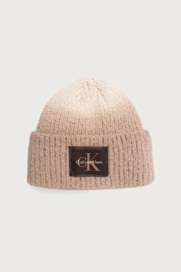 CALVIN KLEIN шапка beanie дамска с вълна бежова LV04F8102G