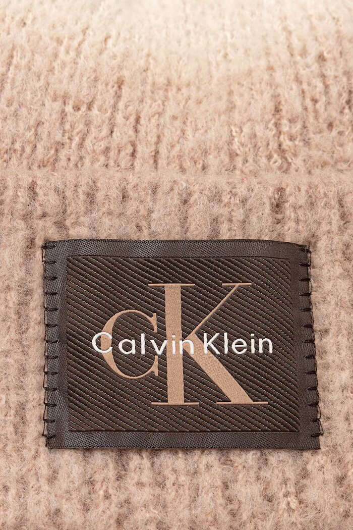 CALVIN KLEIN шапка beanie дамска с вълна бежова LV04F8102G