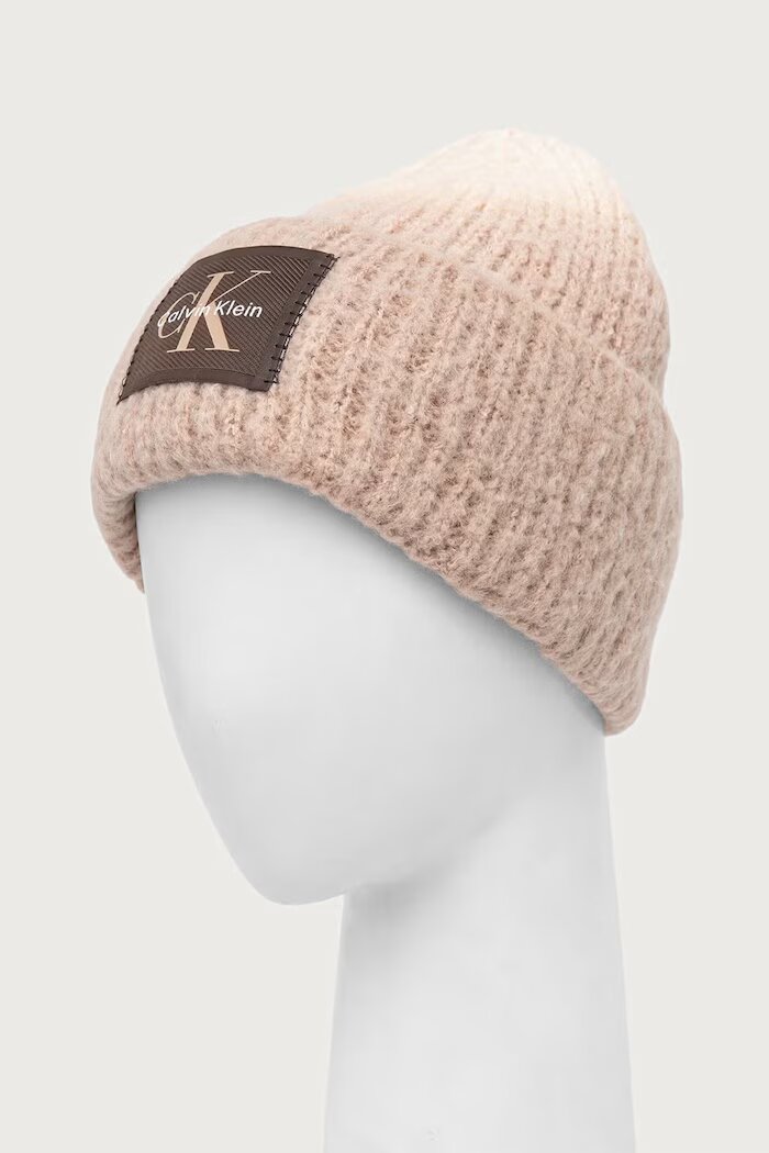 CALVIN KLEIN шапка beanie дамска с вълна бежова LV04F8102G