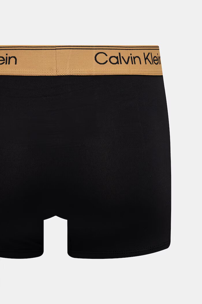 Calvin Klein Underwear прилепнали боксерки мъжки 3 броя черни LV00NB4409