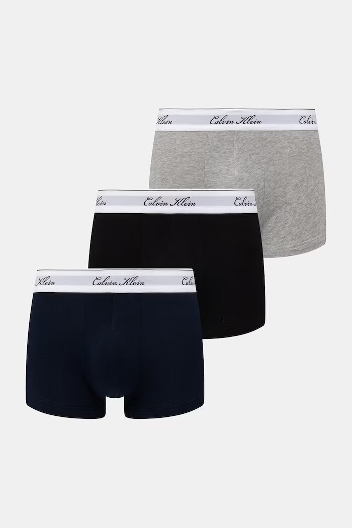 Calvin Klein Underwear прилепнали боксерки мъжки от памук с еластан 3 броя черни LV00NB4607