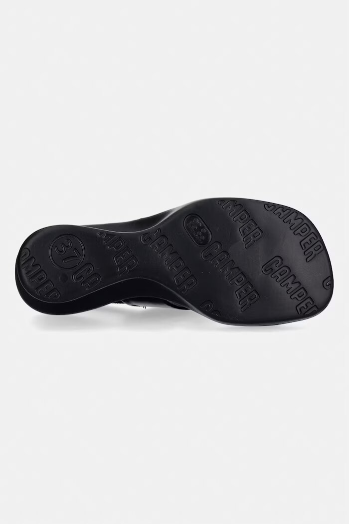 Camper Кожени сандали Louise Sandal в черно K201915-001