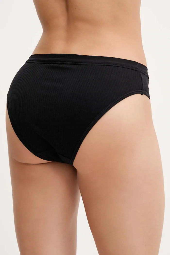 Chantelle Бикини в черно C15P50