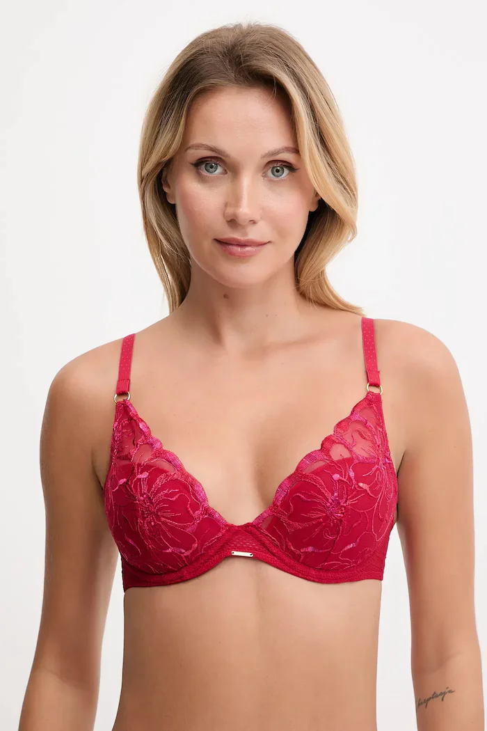 Chantelle Сутиен FLEURS в червено от дантела с десен C12M20