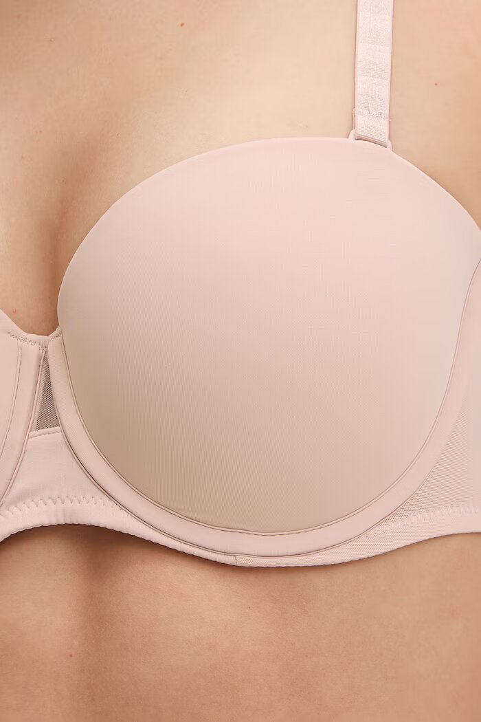 Chantelle Сутиен в бежово с изчистен дизайн C1AANK