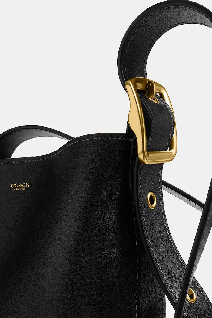 Coach чанта crossbody дамска от кожа Bleecker Bucket Bag 21 черна CCX07