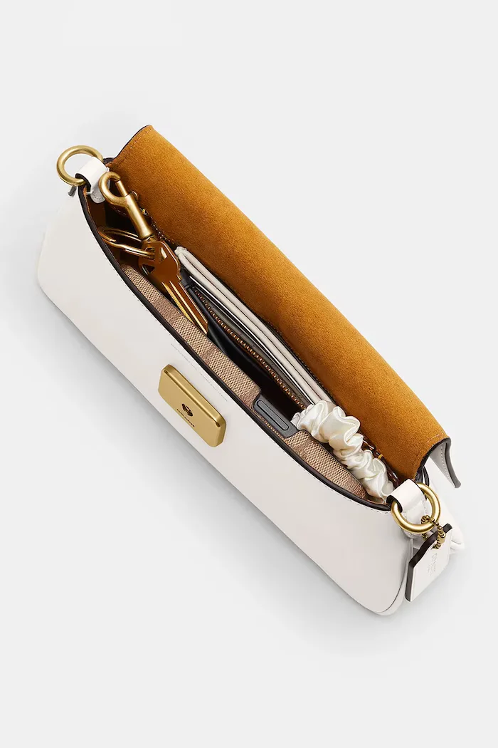 Coach чанта crossbody дамска от кожа Jet бежова CAM16