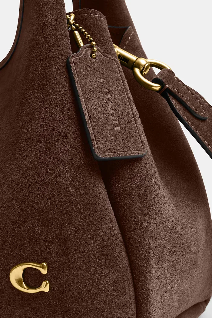 Coach чанта crossbody дамска от велур Suade Lana Shoulder Bag 23 кафява CBZ95