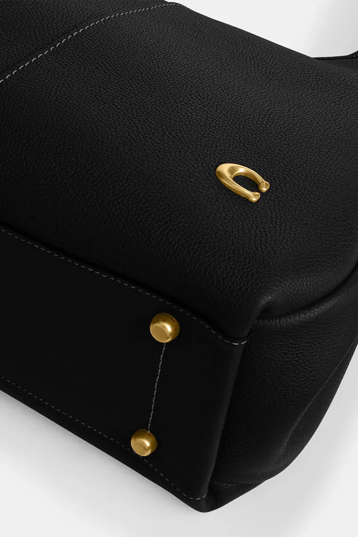 Coach Кожена чанта Lana Shoulder Bag в черно CM544