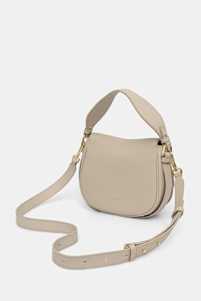 COCCINELLE чанта crossbody дамска от кожа MAVERY бежова E1 U7F 18 02 01