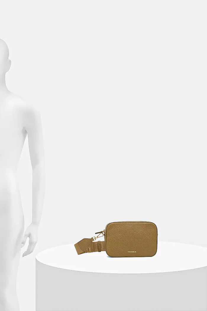COCCINELLE чанта crossbody дамска от кожа златна E5 MN5 55 I1 01