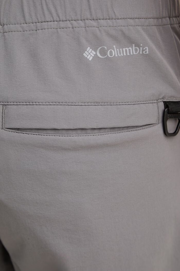 Columbia Панталон за спортове на открито Essential Hike в черно със стандартна кройка 2136921