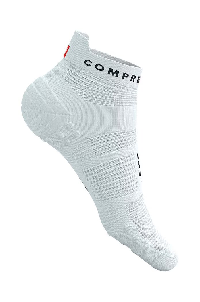 Compressport спортни чорапи Pro Racing v4.0 бели XU00047B5