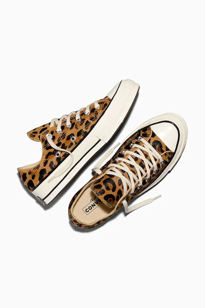 Converse Chuck 70 OX Leopard ниски кецове дамски бежови ниски A19170C