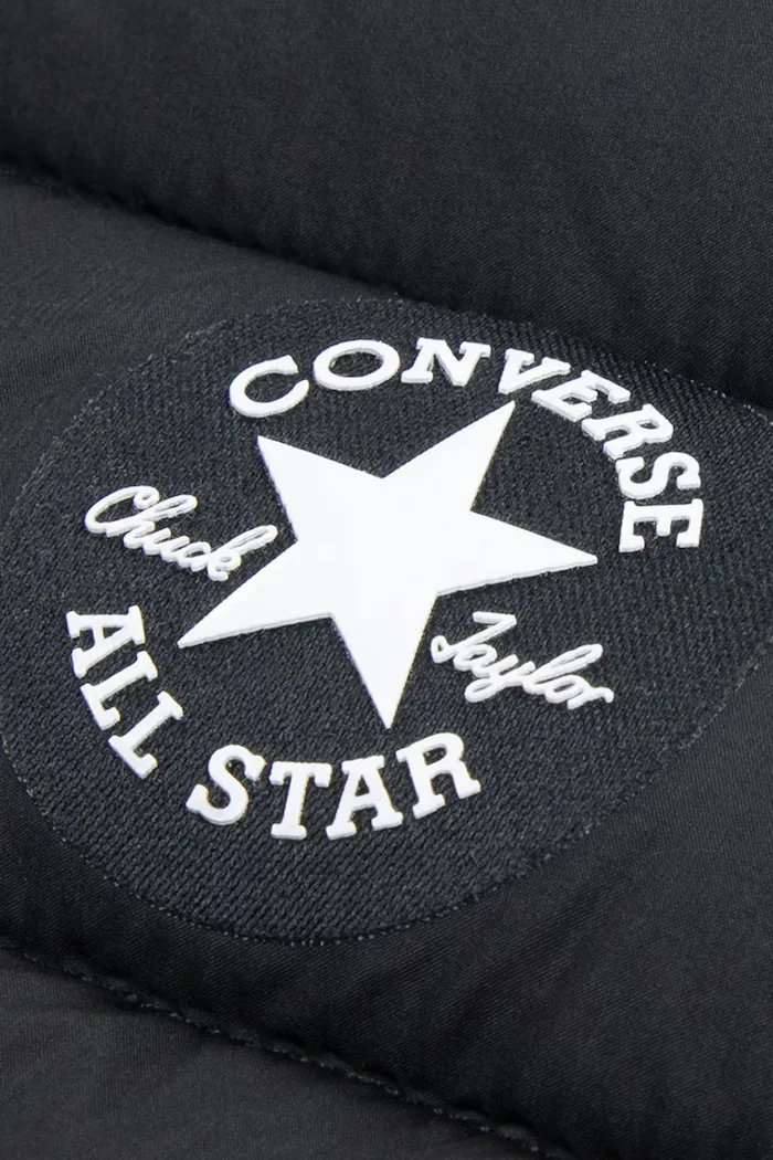 Converse капитонирано яке за деца черно 9CJ659