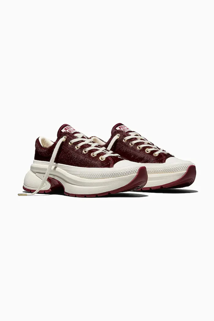 Converse Run Star Crush Pony Hair ниски кецове дамски бордо ниска A22399C