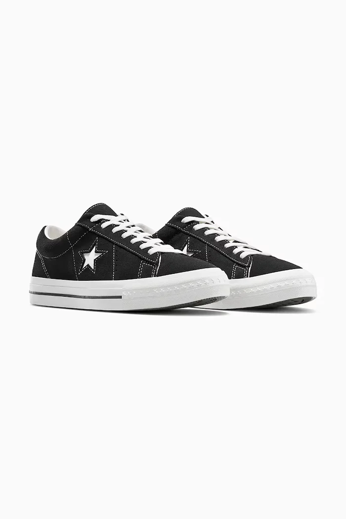 Converse Велурени кецове One Star 95 в черно A14711C