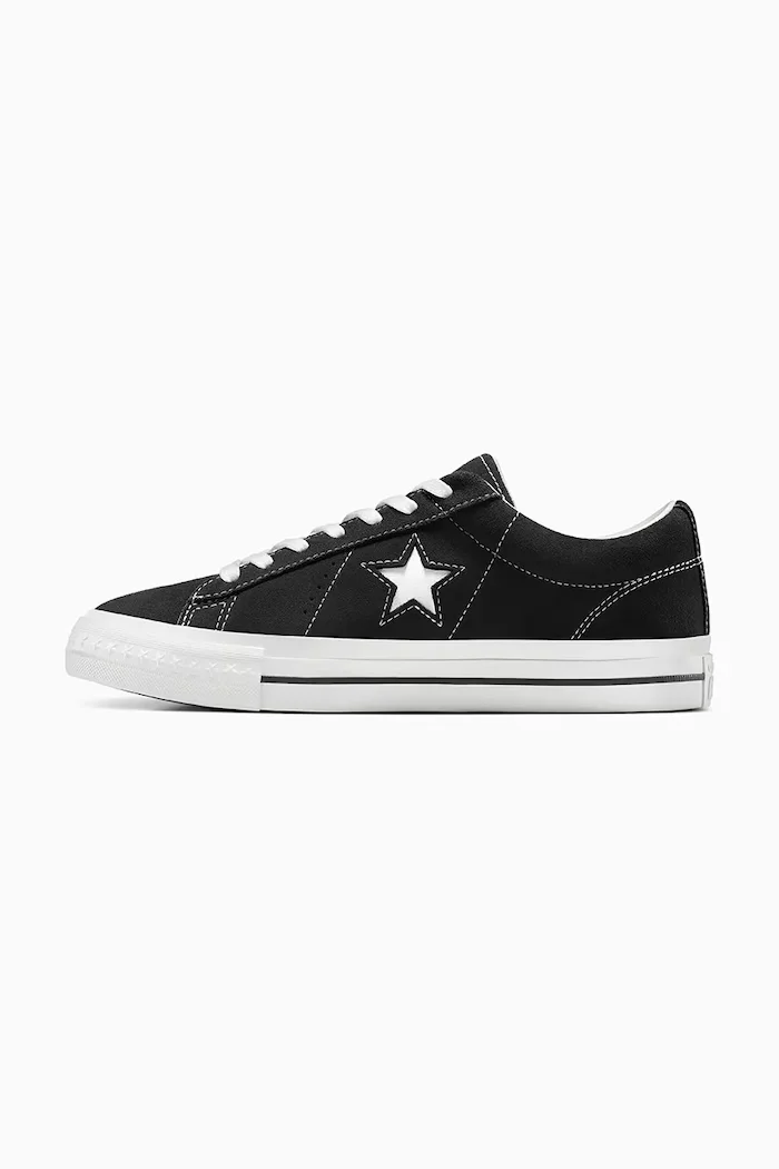 Converse Велурени кецове One Star 95 в черно A14711C