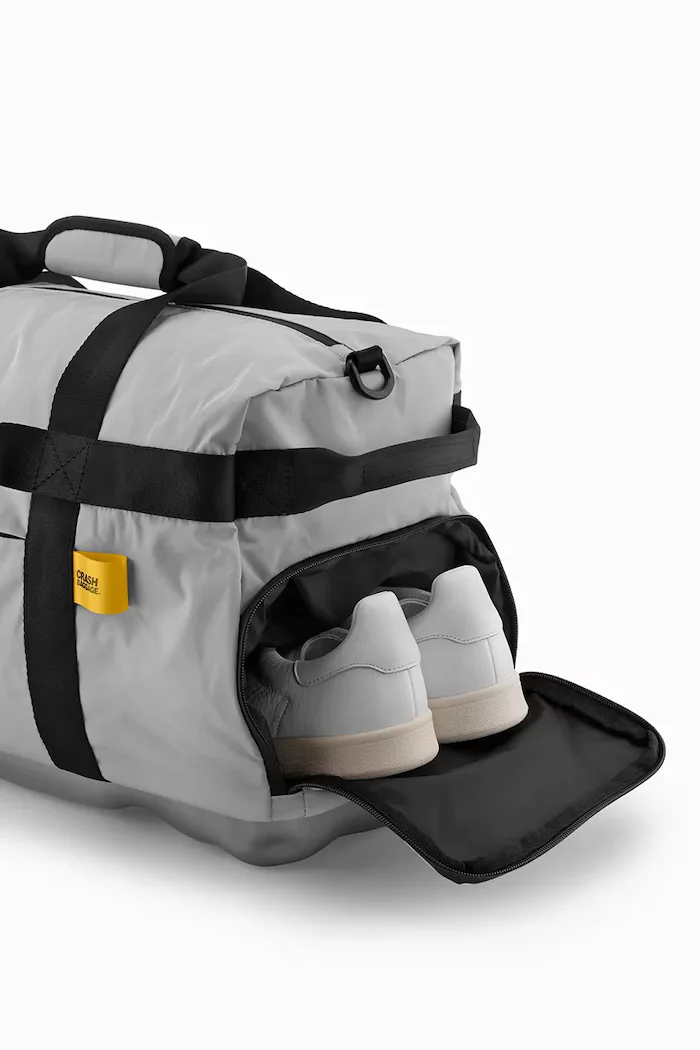 Crash Baggage чанта HARD WEEKENDER 30x49x23 cm сребърна CB316