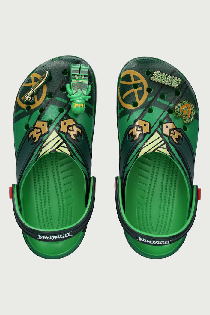 Crocs чехли Classic 4Lw Ninjago Clog зелени 213553
