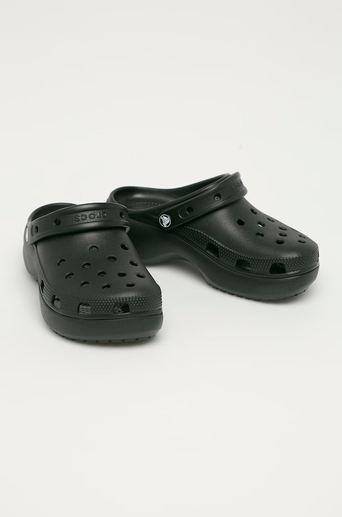 Crocs Чехли Classic Platform Clog в черно 206750