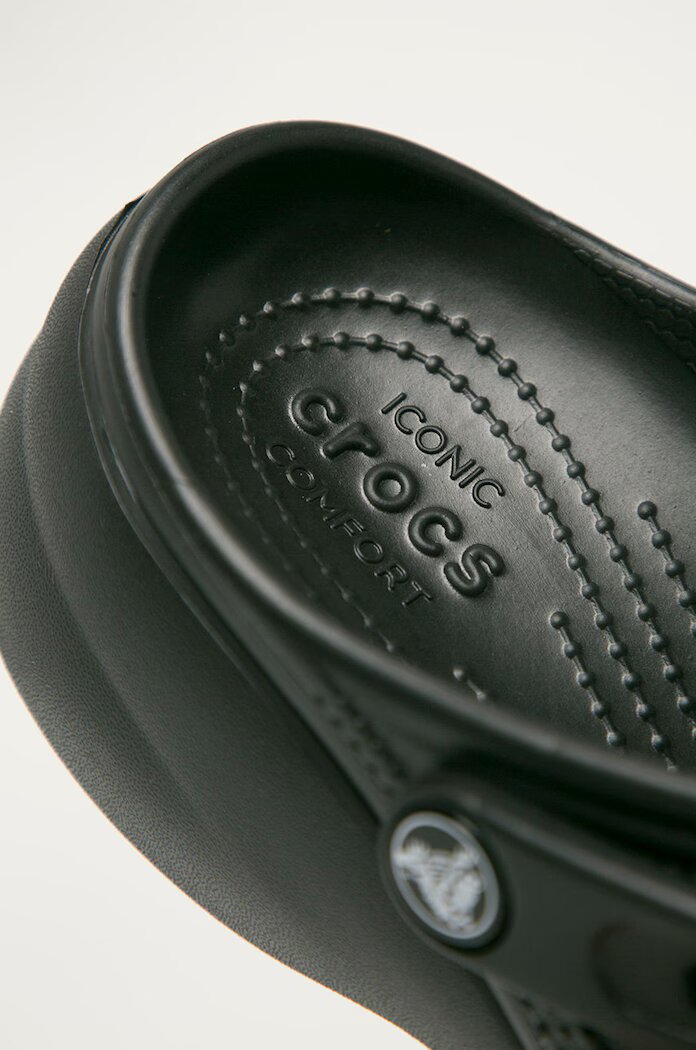 Crocs Чехли Classic Platform Clog в черно 206750