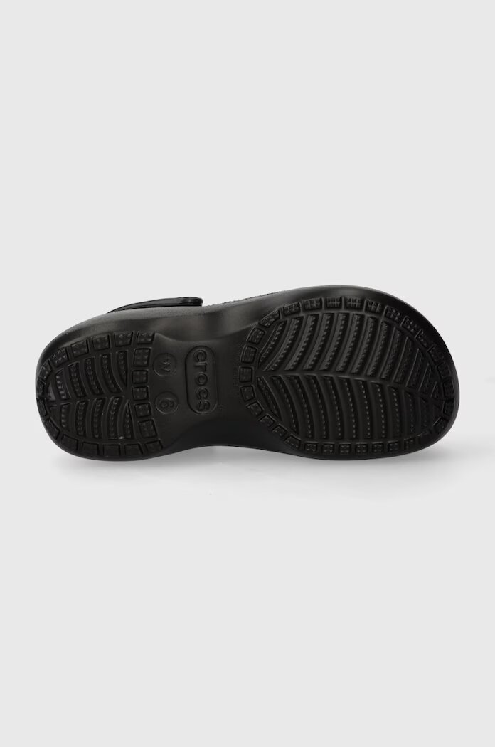 Crocs Чехли Classic Platform Clog в черно 206750