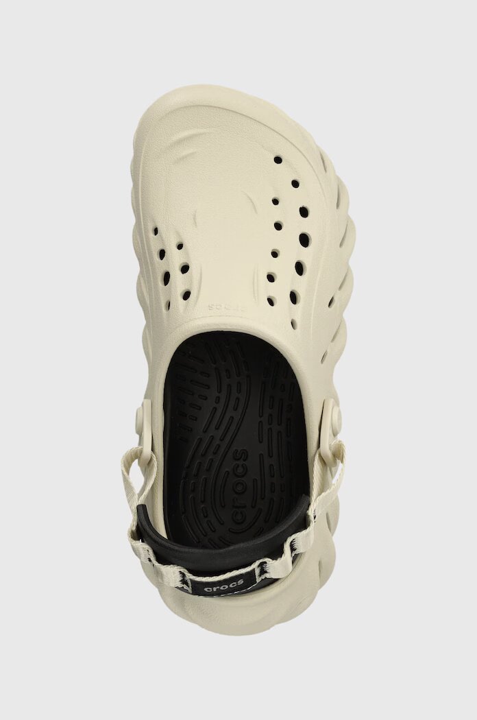 Crocs Чехли Echo Clog в бежово с платформа 207937