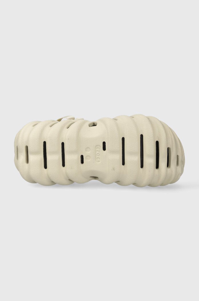 Crocs Чехли Echo Clog в бежово с платформа 207937