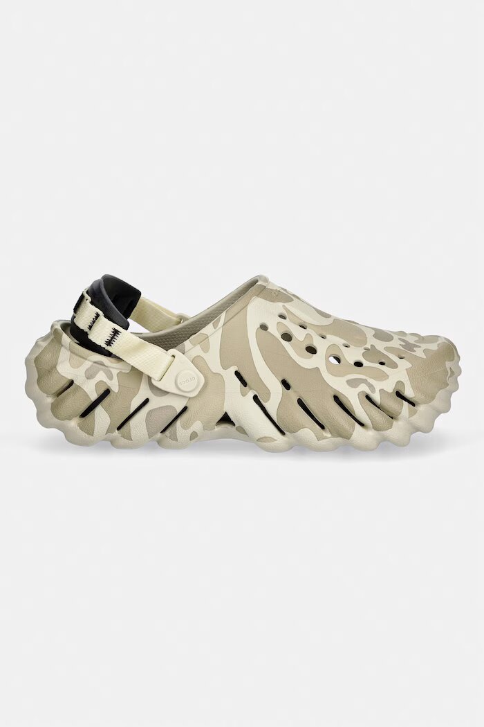 Crocs чехли Echo Duck Camo Clog бежови 211981