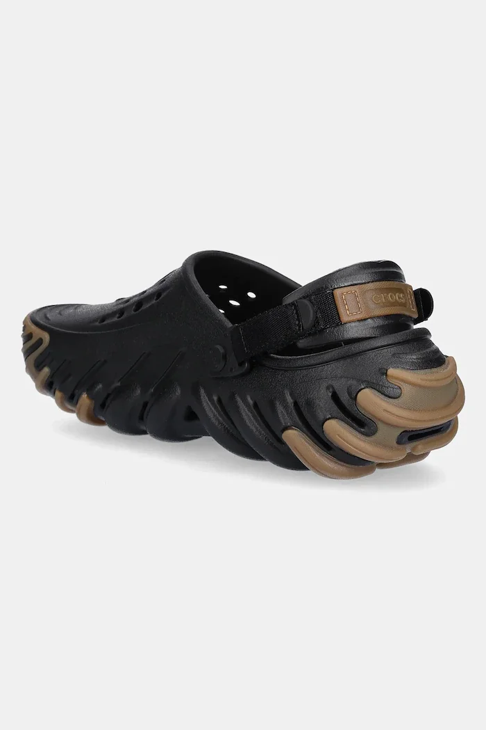 Crocs Чехли Echo Gum Ro Clog в черно 211675