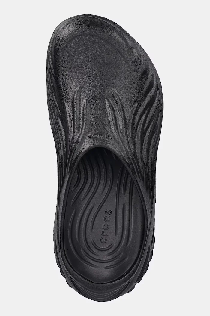 Crocs Чехли Echo Wave Clog в черно 210521