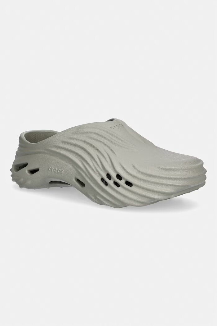 Crocs чехли Echo Wave сиви 210521