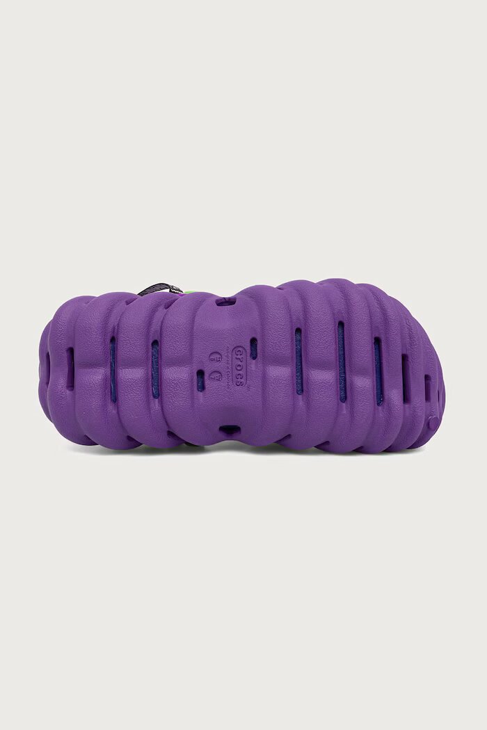 Crocs чехли Yugioh Dark Magician Clog виолетови 213591