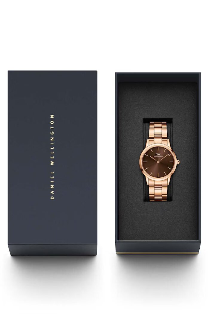 Daniel Wellington Часовник Iconic Link Amber 32 дамски в златисто