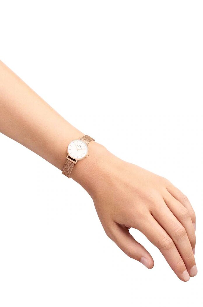 Daniel Wellington Часовник Petite 24 Pressed дамски в розово