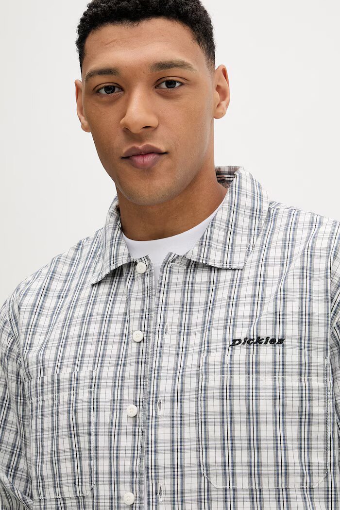 Dickies Памучна риза в синьо със стандартна кройка с класическа яка DK0A885CC481