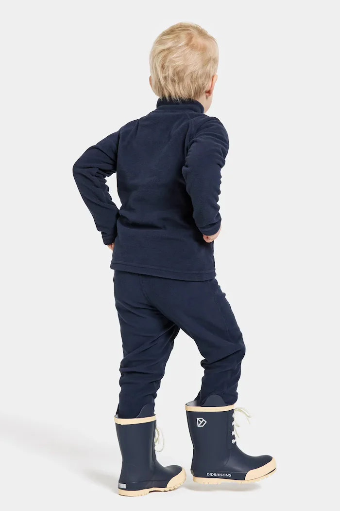 Didriksons Панталон MONTE KIDS PANTS 9 в тъмносиньо с изчистен дизайн 505027