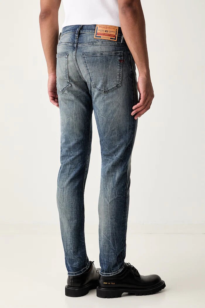Diesel дънки slim fit мъжки 2019 D-STRUKT L.32 тъмносини A03558.09N45