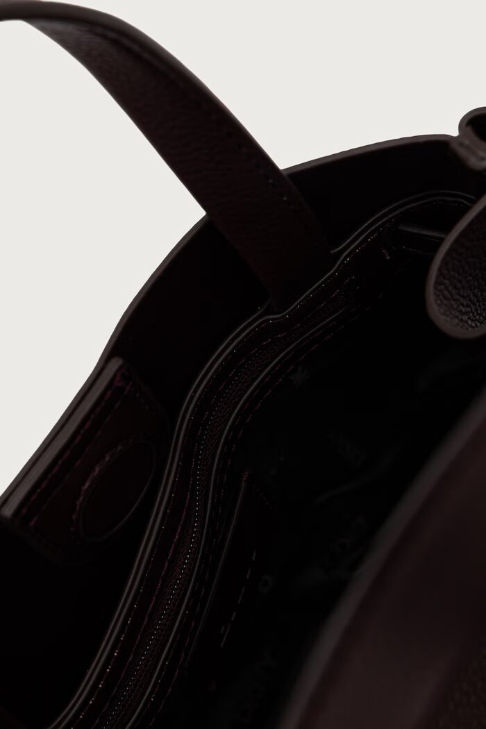 DKNY чанта crossbody дамска от имитация на кожа BRYAR бордо R52DAK44