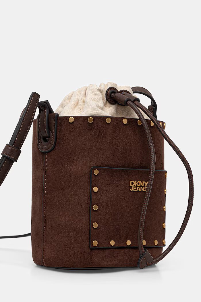 DKNY чанта с дълга дръжка дамска от имитация на велур PAYTON кафява R62JMR48
