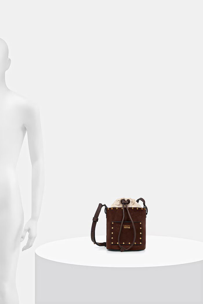 DKNY чанта с дълга дръжка дамска от имитация на велур PAYTON кафява R62JMR48